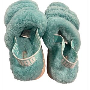 Treadlite Ugg Aqua Slipper size 8 New elastic ankle band